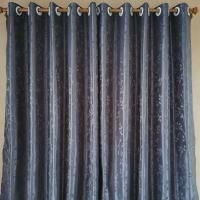 ราคา P-Plus Curtain ม่านตาไก่ รุ่นผ้าทอลายสีเทาเข้มลายใบไม้ กันแสง 80% (ราคาขายต่อ 1 ผืน) 140 x 250 (12714916)
