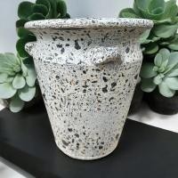 ราคา Lanna Pottery Flowerpot กระถางดินเผาปากบานเล็กมีหู 4 หู สีขาวเก่า ขนาด 23 x 27 cm. สีขาวเก่า (12721464)