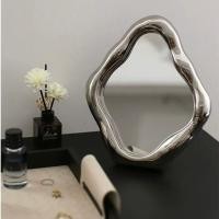 ราคา Bonne.Haus กระจกตั้งโต๊ะขอบลายคลื่น #BMRR02 white (12298840)