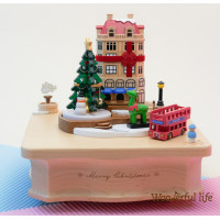 ราคา Wooderful life Official Thaialnd กล่องดนตรีเมืองคริสมาส รถบัสสองชั้น วิ่งวนรอบเมืองคริสมาส (10815193)