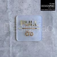 ราคา Designfac ป้ายผลักดึงสีทอง ป้ายติดประตู ป้ายผลักป้ายดึงสวยๆ ป้ายอะคริลิค สไตล์โมเดิร์น มินิมอล ลอฟท์ ลายทองดึง 1 ป้าย (12385350)