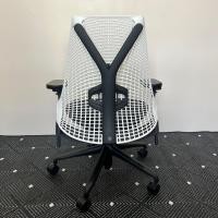 ราคา Herman Miller Sayl Studio Limited Color Black White Color (12736573)