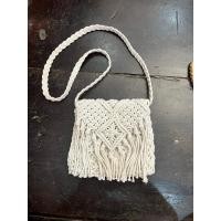 ราคา บ้านรักษ์สาน กระเป๋า สะพายข้าง งานถักลายสวย เก๋ ด้านในบุผ้า มีซิป ขาว (12737590)