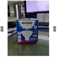 ราคา TOSHIBA SHINING หลอดไฟ LED MR16 220-240V 5W / 7W ขั้ว GU5.3 แสงขาว (6500K) / แสงวอร์ม (2700K) SH MR16 220V 7W ขาว (12751343)