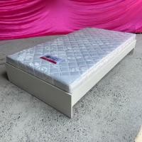 ราคา Tomato Home เตียงนอน 3.5ฟุต ZS single bed เตียง3.5ฟุตไม้ เตียงวัยรุ่น เตียงไม้อัด | ดีไซน์เรียบง่ายสบายตา | แข็งแรง คุณภ TH-B-ZS-03-ขาวโซโนมา กว้าง110 (12327433)