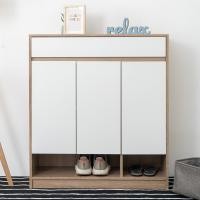 ราคา SB Design Square ตู้รองเท้าหน้าบานเปิด ขนาด 90 cm. รุ่น ROGER สีไม้อ่อนตัดสีขาว (90x35x100 cm.) แบรนด์ LOOMS 50 - 100 ซม. มินิมอล สีไม้อ่อน (10790396)