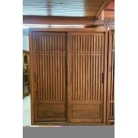 ราคา PF_Phrae | ตู้เสื้อผ้าไม้สักบานเลื่อน สไตล์โมเดิร์น ขนาด 150x65x200ซม. สีเนื้อไม้ (12310066)