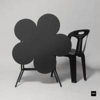 ราคา PDM โต๊ะพับ Sunny รูปทรงดอกไม้ สีดำด้าน เม็ดทราย (12355406)