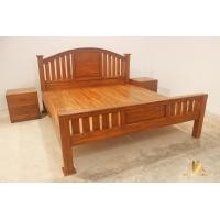 ราคา PF_Phrae | เตียงไม้สัก เตียงคิงไซซ์ เตียงซี่ ขาโปร่ง ขนาด6ฟุต แบบเรียบและแบบแกะสลักปลา สีเนื้อไม้ 6ฟุต ไม่แกะสลัก (10767050)