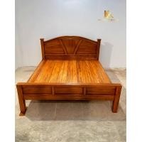 ราคา PF_Phrae | เตียงไม้สักแห้ง ขาโปล่ง ลายลูกฟัก ขนาด6ฟุต เตียงไม้สัก 6ฟุต สีเนื้อไม้ (10913273)