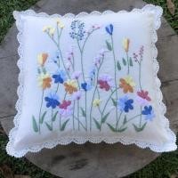 ราคา TiwaHandmade หมอนอิง แต่งบ้าน แต่งห้อง งานHandmade มีหลายลายให้เลือก ดอกหญ้า,ปลอกไส้ใน+ถุงผ้าแก้ว (12760681)