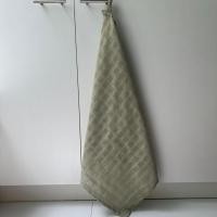 ราคา TiwaHandmade ผ้าเช็ดมือ ผ้าฝ้ายตารางในตัว แบบเรียบ มีหูห้อยซ่อนด้านหลัง เขียวพาสเทล (12760693)