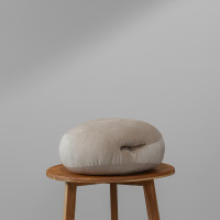 ราคา mr.big หมอนอ้วน ซุกมือได้ นุ่มน่ากอด สีน้ำตาล (12797033)