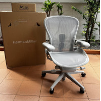 ราคา New Herman Miller Aeron Remastered Mineral Standard L (12801683)