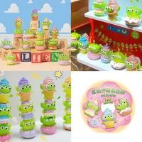 ราคา PP Home ( 1 ถุง มี 3 ตัว ) โมเดล ฟิกเกอร์ Green Man กรีนแมน ของแท้ Disney ดิสนีย์ กล่องสุ่ม 77041 Green Man (12776510)