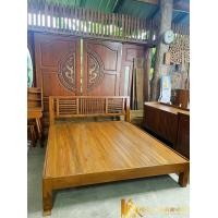 ราคา PF_Phrae | เตียงไม้สักหัวซี่ คิงส์ไซซ์ ขนาด6ฟุต เตียงขาโปร่ง สีเนื้อไม้ (12822634)