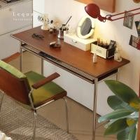 ราคา Lequa.furniture โต๊ะทำงาน โต๊ะทำงานไม้ วินเทจ จัดส่งฟรี 80 cm. วอลนัท (12827312)