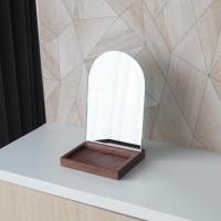 ราคา Storehaus กระจกเงาสี่เหลี่ยมพร้อมถาดไม้ ขอบโค้ง (10685261)