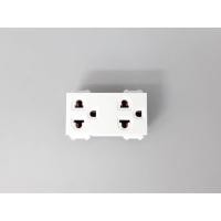 ราคา YOJI ONLINE ฝา หน้ากาก ฝาครอบ ฝาปิดปลั๊ก ที่ครอบปลั๊ก ปลั๊กฝัง สวิทซ์ฝัง ปลั๊กกราวน์ รุ่นใหม่ พานาโซนิค Panasonic ปลั๊กกราวน์คู่ (10998524)