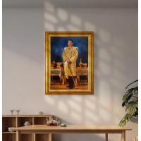 ราคา Monthonframe - กรอบรูปพร้อมภาพพระบรมฉายาลักษณ์รัชกาลที่ 10 ฉลองพระองค์เต็มยศ (ชุดคลุมทอง) บนฉากสีน้ำเงิน (12822692)