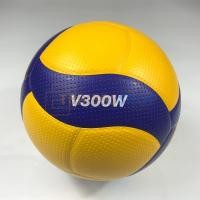 ราคา Thaibasshop วอลเลย์บอล Mikasa V300W ลูกวอลเลย์บอล วอลเลย์ หนังอัดพียู PU นุ่มพิเศษ มีมอก.รุ่นใหม่ Normal (12407104)