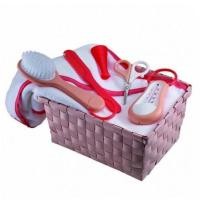ราคา Beaba ชุดตระกร้า ผ้าเช็ดตัว หวี กรรไกรตัดเล็บ เทอร์โมมิเตอร์ สีชมพู (30662)