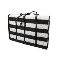 ราคา เสื่อพลาสติกพกพา KASSA HOME รุ่น SUNNY ขนาด 90 x 180 ซม. สีดำ - ขาว (60447985)