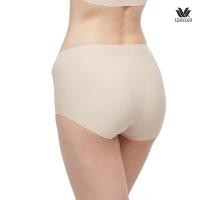 ราคา Wacoal Panty Short Skin กางเกงใน ไร้ตะเข็บ เต็มตัว รุ่น WU4999 (WU4999X3BE)