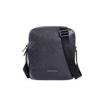 ราคา Guy Laroche กระเป๋าสะพายผู้ชาย แบบ Cross Body รุ่น MGC0323CW5 - สีดำ (MGC0323CW5BLM)