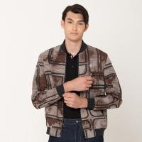 ราคา Guy Laroche เสื้อแจ็คเก็ต สีน้ำตาล มีซับใน เนื้อผ้า Polyester/Spandex ทรง SLIM FIT รุ่น BJC7201W5BR (BJC7201W5BRM0)