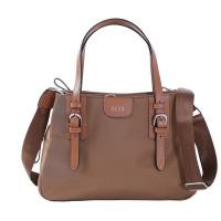 ราคา ELLE CROSSBODY BAG ( MEDIUM ) กระเป๋าสะพาย ผ้าไนลอน Trim หนังแท้ 100% รุ่น MILITATY มี 2 สี WEH5423W25 (WEH5423W25NBRX1)