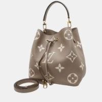 ราคา Louis Vuitton Bicolor Monogram Empreinte Leather NeoNoe MM Bucket Bag (754528)