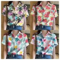 ราคา มีสินค้า เสื้อฮาวายสตรีทันสมัย2567 เสื้อเชิ้ตลายดอกไม้ฮาวาย สไตล์รีสอร์ทลำลองทุกวัน เสื้อยืดฤดูร้อนทรงหลวมและระบายอากาศได้ดี (25972918240)