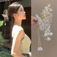 ราคา Lily of the Valley กิ๊บติดผม รูปผีเสื้อ ประดับพู่ ขนาดใหญ่ ระดับไฮเอนด์ เครื่องประดับ สําหรับผู้หญิง (23672767468)