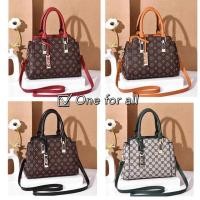 ราคา กระเป๋าสะพายข้าง กระเป๋าถือ ผู้หญิง กระเป๋าแฟชั่น รุ่น A01 มี 4สี (2001837122)