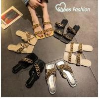 ราคา พร้อมส่ง ฮิตที่สุด TX256 รองเท้าแตะ แบบสวมเปิดส้นเท้าแต่งโซ่ 3สี (9955211454)