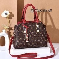 ราคา กระเป๋าสะพายข้าง กระเป๋าถือ ผู้หญิง กระเป๋าแฟชั่น รุ่น A01 มี 4สี (2001861631)