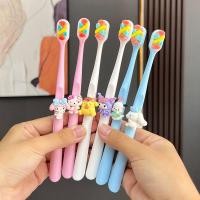 ราคา Sanrio พร้อมส่ง แปรงสีฟันไฟเบอร์ ขนแปรงนุ่ม ลายตุ๊กตา Hello Kitty Kuromi สําหรับผู้ใหญ่ ทําความสะอาดช่องปาก (18886773953)