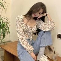 ราคา เสื้อเชิ้ตคอเหลี่ยมลายดอก แขนพอง เสื้อเชิ้ตแขนยาวลายดอกผู้หญิงน่ารัก Y0100 (23641340970)
