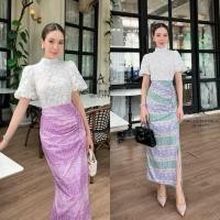 ราคา ชุดผ้าไทย เสื้อลูกไม้แขนสั้นทรงจั้มปลายมาพร้อมผ้าถุงสำเร็จลายผ้าไทยแต่งจีบผ่าด้านหน้า (25826508911)