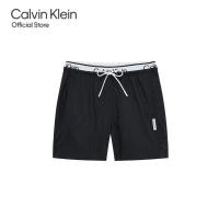 ราคา CALVIN KLEIN กางเกงออกกำลังกายขาสั้นผู้ชาย รุ่น 4MS4S845 001 ทรง WOVEN SHORT สีดำ (24118035345)