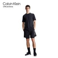ราคา CALVIN KLEIN กางเกงออกกำลังกายขาสั้นผู้ชาย รุ่น 4MS4S839 001 ทรง 2 IN 1 SHORT สีดำ (24118035390)