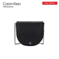 ราคา CALVIN KLEIN กระเป๋าสะพายข้างผู้หญิง Micro Mono Chain รุ่น DP1705 001 สีดำ (24063572517)