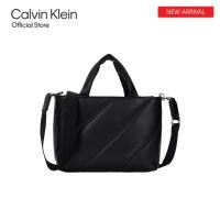 ราคา CALVIN KLEIN กระเป๋าสะพายข้างผู้หญิง Quilted รุ่น DH3568 001 สีดำ (25765488663)