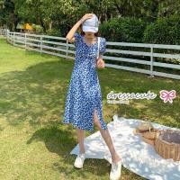 ราคา 2180 ชุดเดรสผ่าข้าง ลายดอกไม้น่ารัก ยาวลคุมเข่า (8881690320)