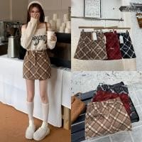 ราคา Lady jeans 2339 New โค้ด LADYJMAY ลด 15 กระโปรงลายสก๊อต ทรงเอ กระดุมหน้า มีกระเป๋าข้าง น่ารัก ผู้หญิง ฟรีไซส์ (24912279989)