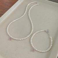 ราคา SissyJewelry Freshwater Pearls collection สร้อยคอและสร้อยข้อมือ มุกน้ำจืด ประดับจี้เงินแท้ (18777534461)