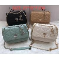 ราคา กระเป๋าสะพายคล้องไหล่ LYN สายโซ่อะไหล่ทองรุ่นใหม่ มี 4 สี สะพาย 2 เเบบ รุ่นตามหา (16236996087)