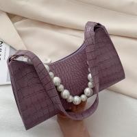 ราคา กระเป๋าสะพายลายหนังจรเข้ สายหนังเเต่งสร้อยไข่มุก (12592438807)