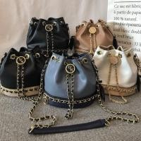 ราคา พร้อมส่ง กระเป๋าสะพายข้าง LYN กระเป๋าสะพาย LYN รุ่น ขนมจีบ แท้ Outlet ร้านในไทย กดตัวเลือกสินค้าฟรี ของแถม (10357860233)